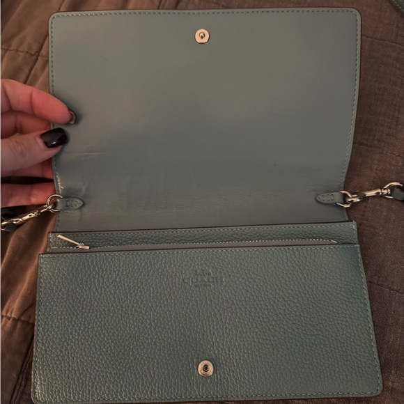 Authentic Coach Crossbody - Picture 3 of 5